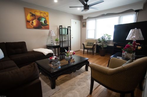 3 Lewis St, Nutley NJ  07110-3345 exterior