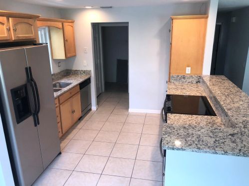 505 Shore Dr, Oldsmar FL  34677-4301 exterior