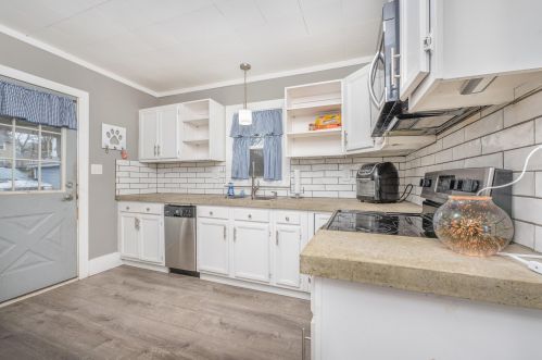 809 Gay St, Mount Vernon OH  43050-1751 exterior