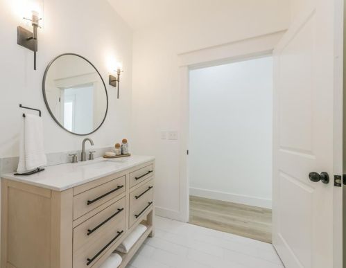 1112 53 St, Galveston TX 77551-4524 exterior