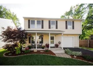 91 Worcester Ave, East Providence, RI 02915-3409