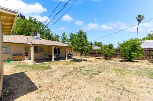 3724 Lankershim Way, North Highlands CA  exterior