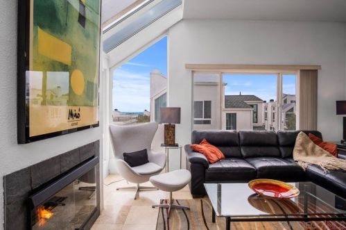 377 Longden Ln, Solana Beach CA  92075-2381 exterior