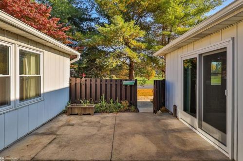 5743 Whitemarsh Dr, Macungie PA  18062-8955 exterior