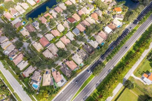 13358 32nd St, Hollywood FL  33027-3908 exterior