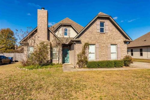 845 Barkley Dr, Alabaster, AL 35007-7556