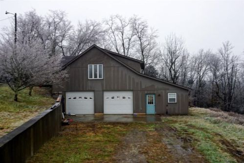 828 Porter Rd, Sadieville, KY 40370-9593