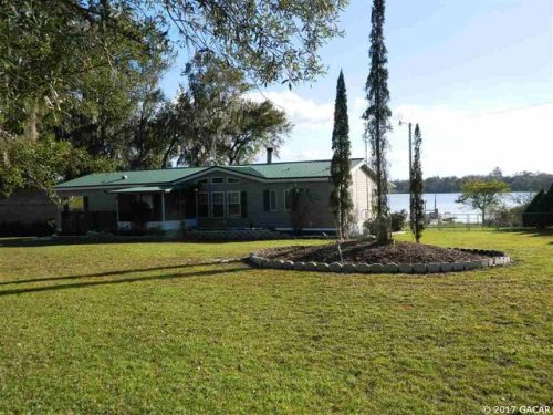 139 Faye St, Cross Creek, FL 32640-6039