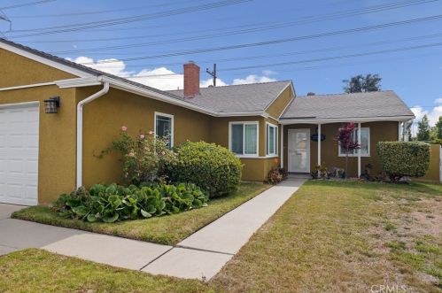 17203 Billings Dr, Long Beach, CA 90746-1114