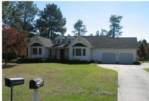 645 Foxlair Dr, Fayetteville NC  28311-9358 exterior