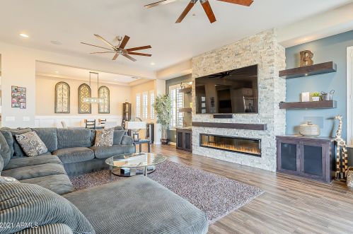 5761 Fawn Ave, Gilbert AZ  85298-0849 exterior