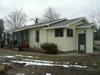 6816 Plymouth Rd, Spokane WA  99224-5916 exterior