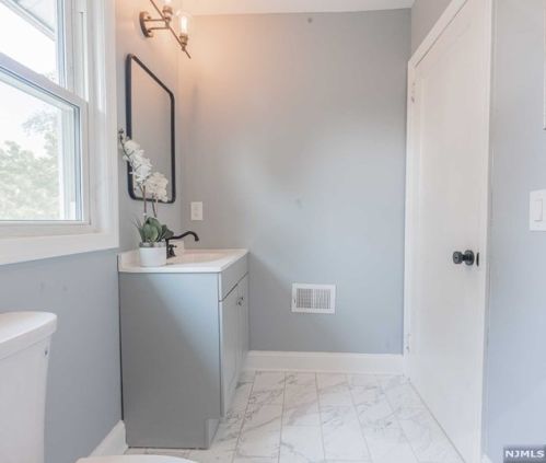 30 8th St, Ridgefield Park NJ  07660-1029 exterior