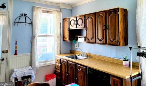 636 State St, Lemoyne PA  17043-1536 exterior