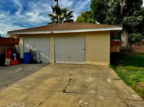 924 H St, Ontario CA  91762-2637 exterior