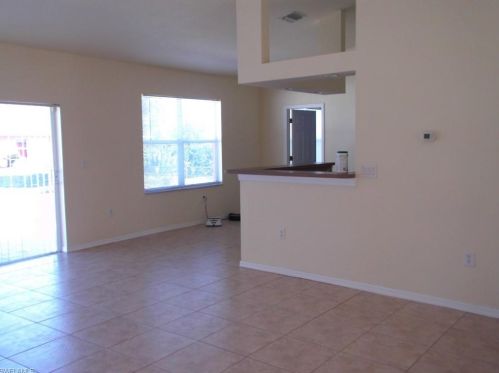 3010 10th St, Lehigh Acres, FL 33976-3006