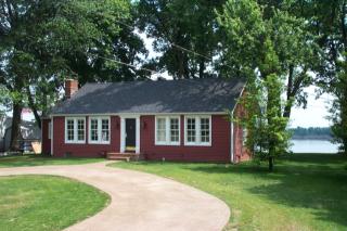 28 Williams Ln, Newburgh, IN 47630-1028