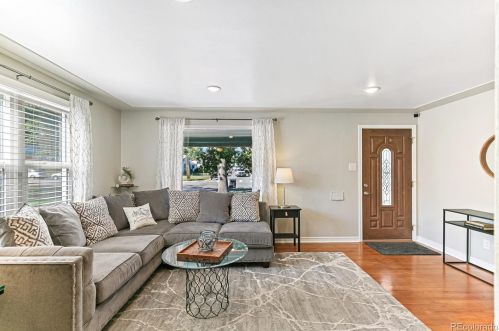 2746 Irving St, Denver CO 80211-3109 exterior