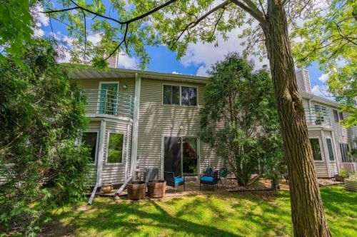 31 Ponwood Cir, Madison WI  53717-1179 exterior