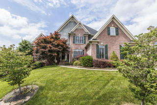 1015 Shadow Brook Dr, Knoxville, TN 37922-5262