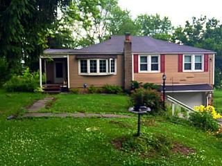 937 Old Salem Rd, Greensburg PA  15601-1334 exterior