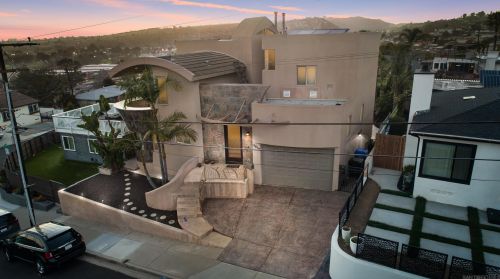 3612 Lloyd Pl, San Diego, CA 92117-6027