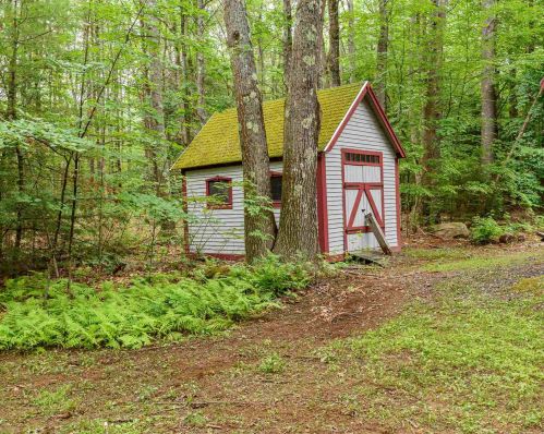 42 Watson Rd, Dover NH  03820-5801 exterior