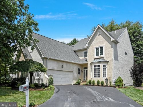 13 Ridgeview Rd, Newtown Square, PA 19073-3003