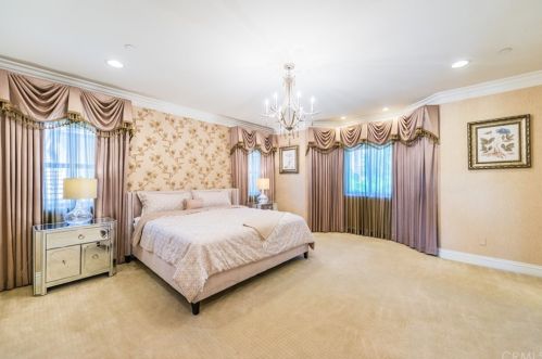 5735 Primrose Ave, Temple City CA  91780-2508 exterior