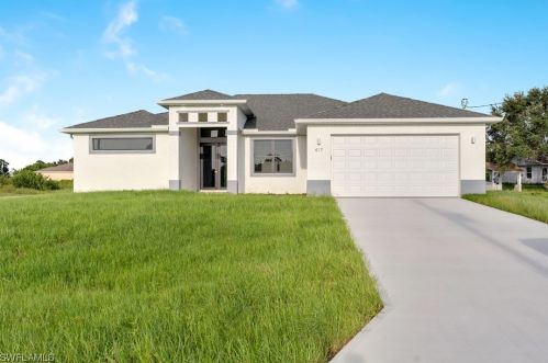 417 Caywood Ave, Lehigh Acres, FL
