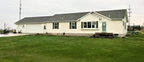 62318 Kopps Dr, Madison Lake, MN 56063-4480