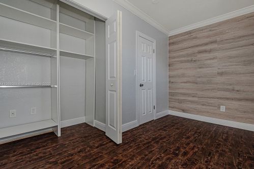 971 64th St, Hialeah FL  33012-6414 exterior