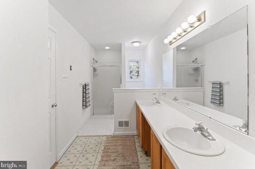 349 Danbury Ct, Glen Mills PA  19342-2041 exterior