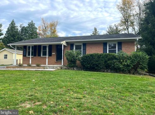 25 Concord Ct, Charles Town WV  25414-5041 exterior