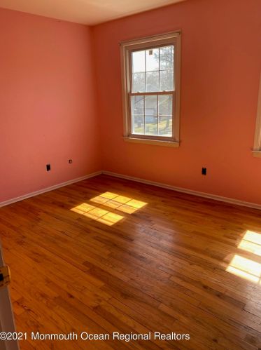 91 Cooper Ave, West Long Branch NJ  07764-1268 exterior
