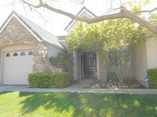 1760 Edgemore Ave, Sacramento CA  95835-1226 exterior