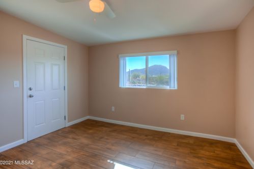 5725 Marshall Pl, Tucson AZ exterior