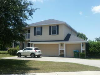 654 Shawsbury Way, Deltona, FL 32725-5670