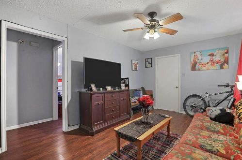 707 Main St, Waxahachie TX  75165-3233 exterior