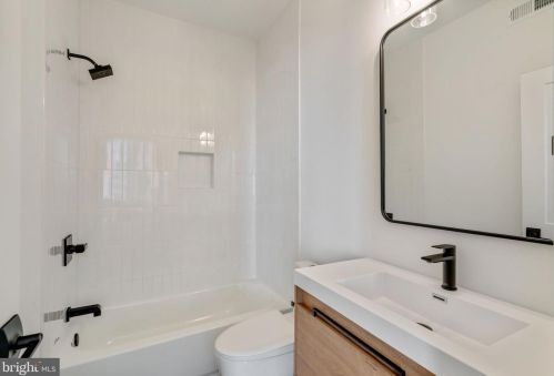 1625 Eyre St, Philadelphia PA  19125-2703 exterior