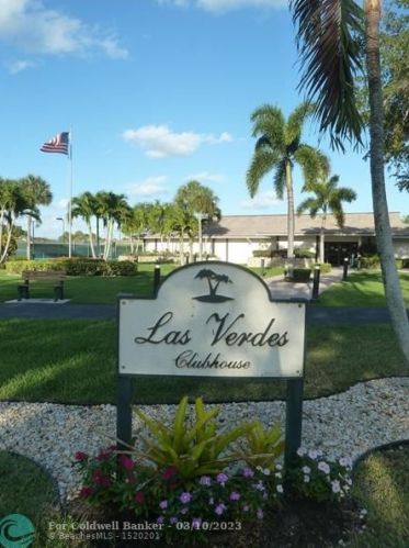 15988 Forsythia Cir, Delray Beach, FL 33484-9124