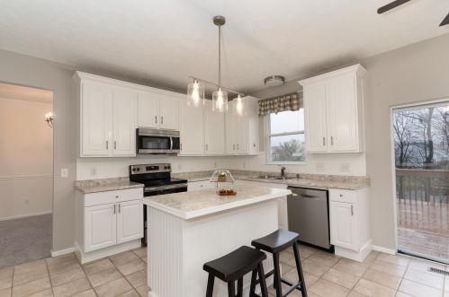 9743 Cherbourg Dr, Hamilton KY  41091-7623 exterior