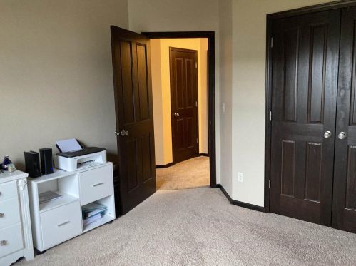 907 Lotus Trl, Menasha WI  54952-8852 exterior