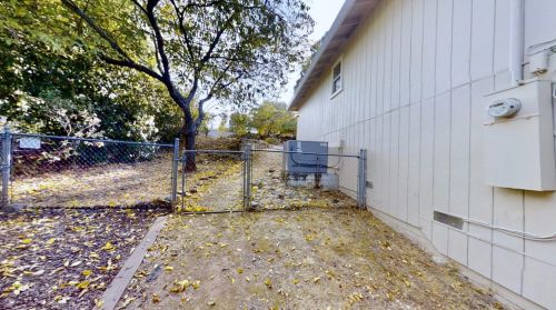 2440 Knollwood Dr, Shingle Springs CA 95682-8925 exterior