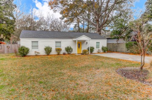 15 Joyce Ave, Mount Pleasant, SC 29464-4025