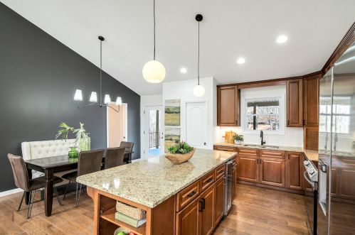 450 Pickett Dr, Covington KY  41011-1861 exterior