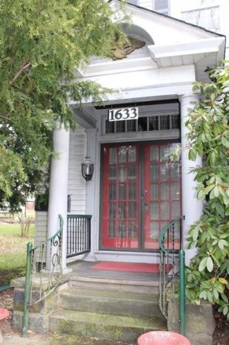1633 3rd Ave, New Brighton, PA 15066-2301