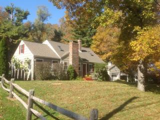 317 Campville Rd, Litchfield, CT 06778-2216
