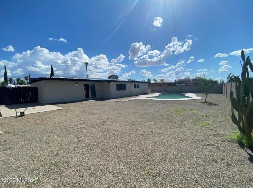 9651 Creek St, Tucson AZ  85730-1451 exterior