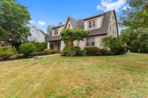 95 Glenwood Ave, United States Coast Guard Ac, CT 06320-4302